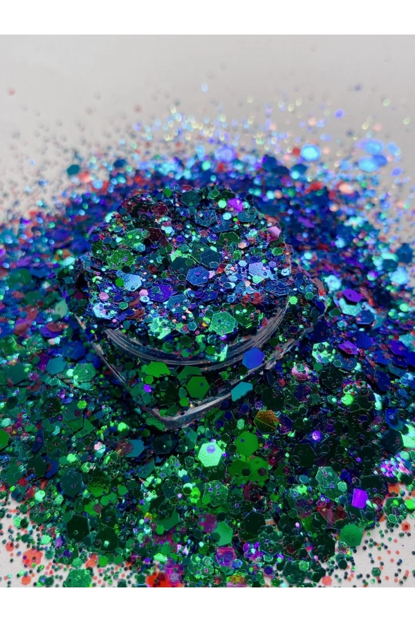 Mavi Holografik Nail Art Süsleri – Parlak ve Işıltılı