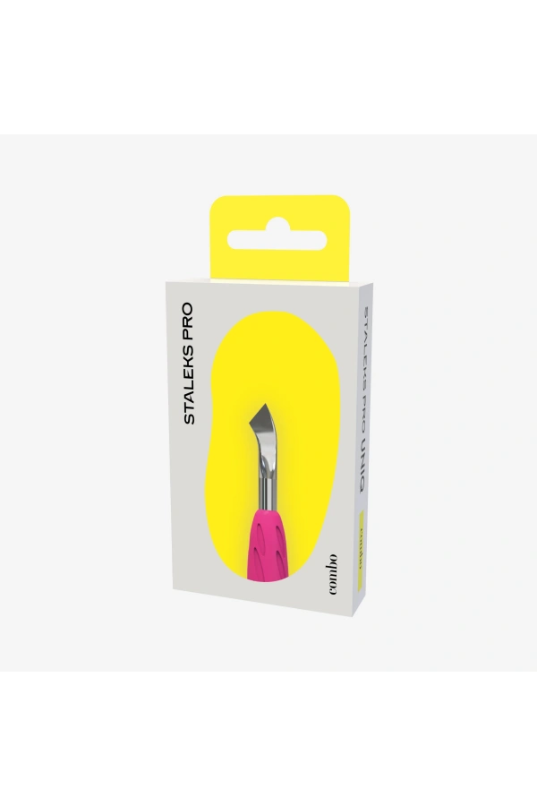 Staleks Combo UNIQ 14 Spatulanın Çalışma Kısmı Arkaya Çekilmiş Bıçak