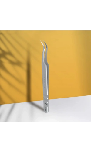 Staleks EXPERT 45 TYPE 1 Profesyonel Çentikli Kirpik Cımbızı (Eğik)