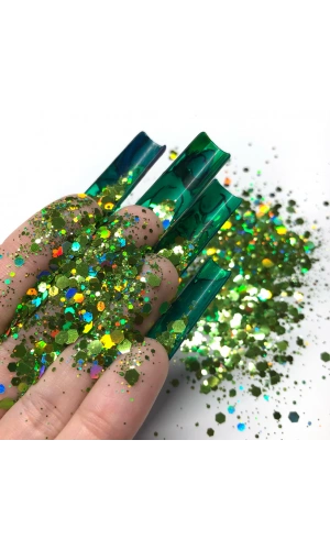 Yeşil Holografik Nail Art Süsleri – Parlak ve Işıltılı