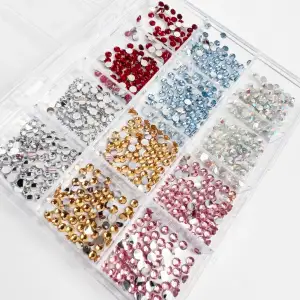 Renkli Tırnak Taşı Seti 12Li Nail Art Süsleme Parlak Kristal Boncuk Seti QA-203