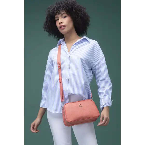 BENETTON KADIN ÇAPRAZ ÇANTA BEJ BNT1277