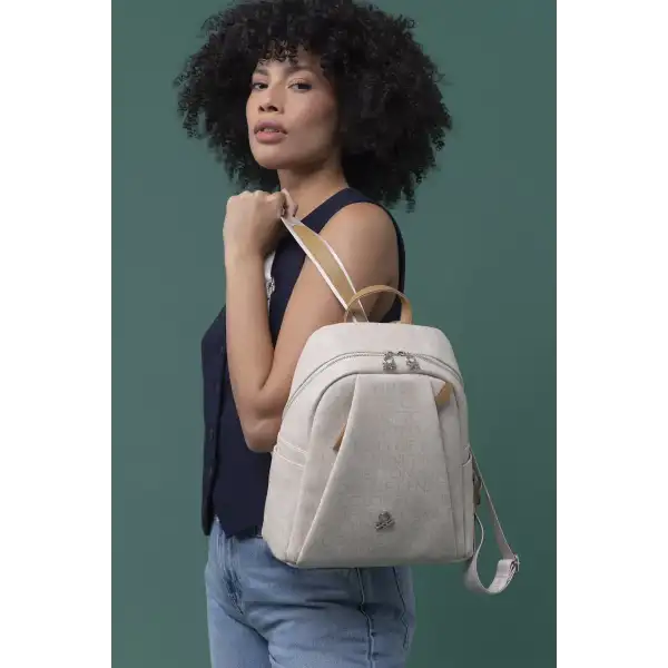 United Colors of Benetton Bnt-1281 Kadın Sırt Çantası