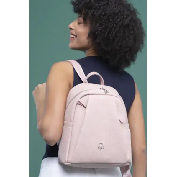 United Colors of Benetton Bnt-1281 Kadın Sırt Çantası