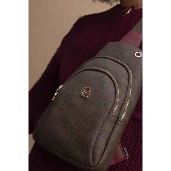 BENETTON KADIN VÜCUT ÇANTASI BNT1380