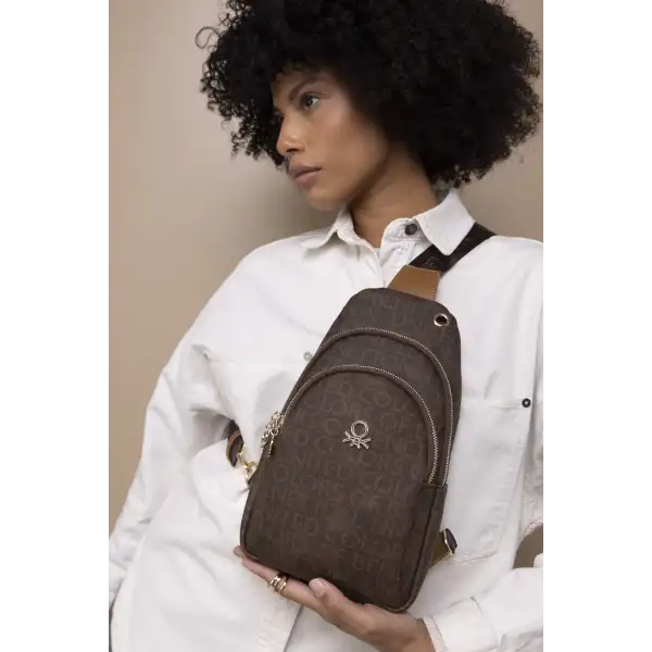 BENETTON KADIN VÜCUT ÇANTASI BNT1380