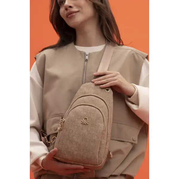 BENETTON KADIN VÜCUT ÇANTASI BNT1380