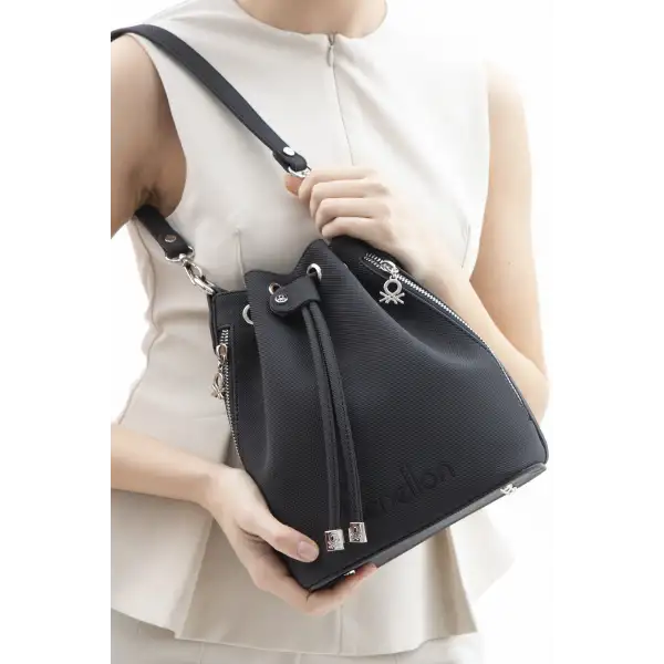 BENETTON KADIN KOL ÇANTASI BNT1595