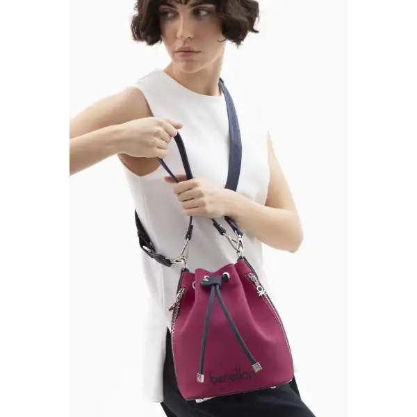 BENETTON KADIN KOL ÇANTASI BNT1595