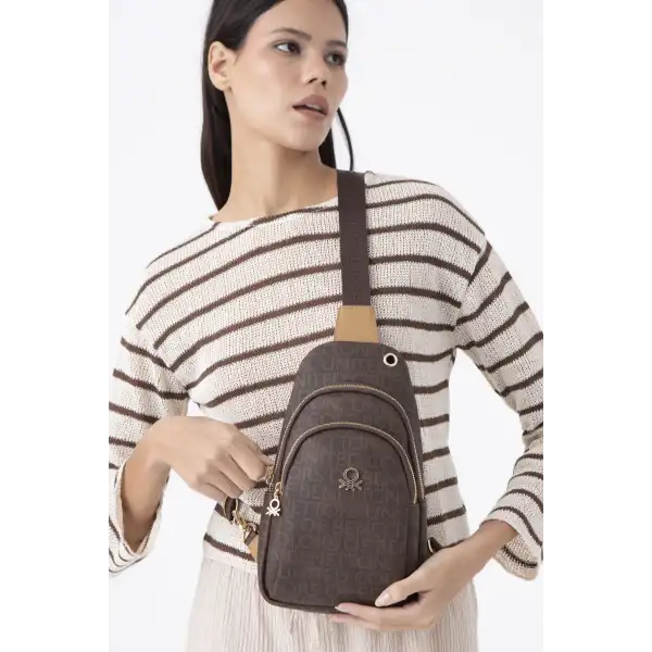 United Colors of Benetton Bnt-1286 Kadın Vücut Çantası