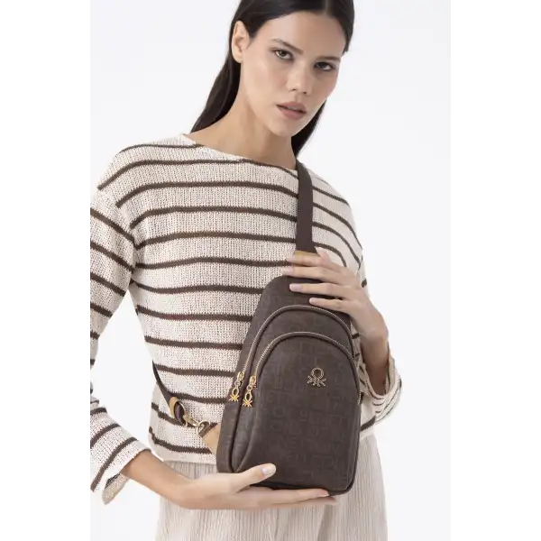 United Colors of Benetton Bnt-1286 Kadın Vücut Çantası