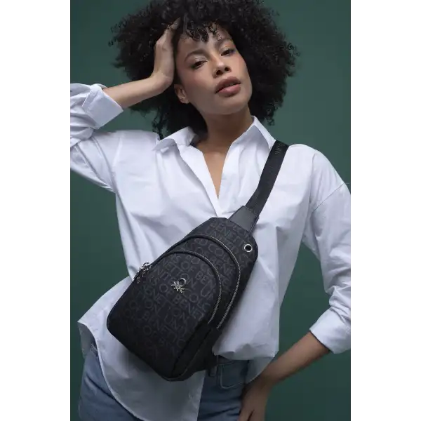 United Colors of Benetton Bnt-1286 Kadın Vücut Çantası