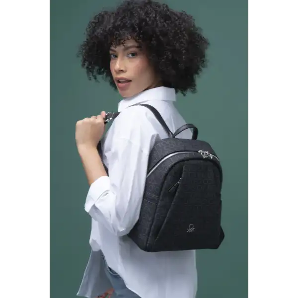 United Colors of Benetton Bnt-1281 Kadın Sırt Çantası