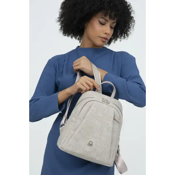 United Colors of Benetton Bnt-1281 Kadın Sırt Çantası