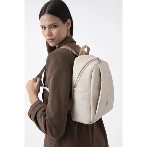 United Colors of Benetton Bnt-1281 Kadın Sırt Çantası