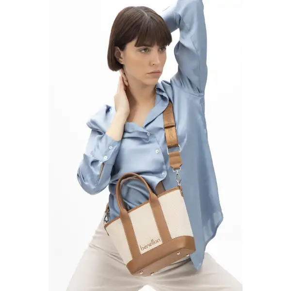 United Colors of Benetton KADIN EL VE OMUZ ÇANTASI BNT1539