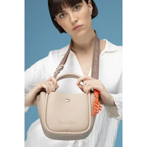 United Colors of Benetton BENETTON KADIN EL ÇANTASI BNT1511