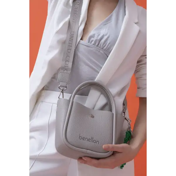 United Colors of Benetton BENETTON KADIN EL ÇANTASI BNT1511