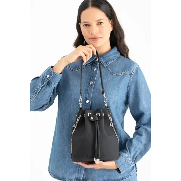 BENETTON KADIN KOL ÇANTASI BNT1650