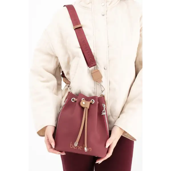 BENETTON KADIN KOL ÇANTASI BNT1650