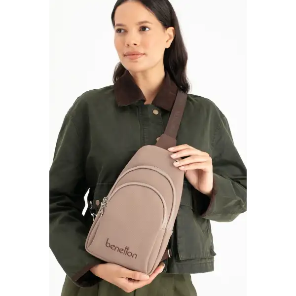 United Colors Of Benetton Kadın Vücut Çantası BNT_1652