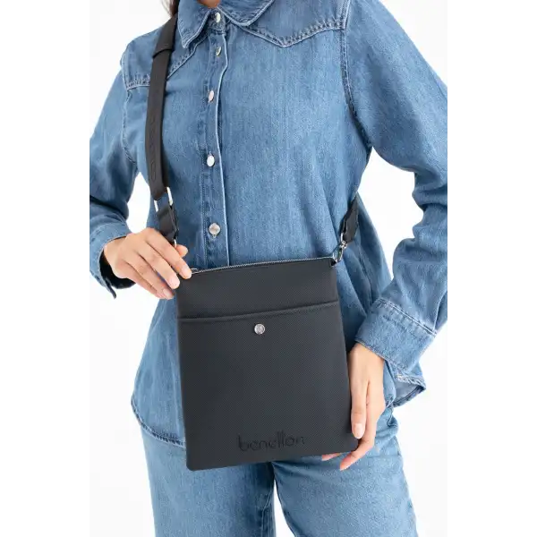 United Colors of Benetton BNT1672 Kadın Çapraz Çanta