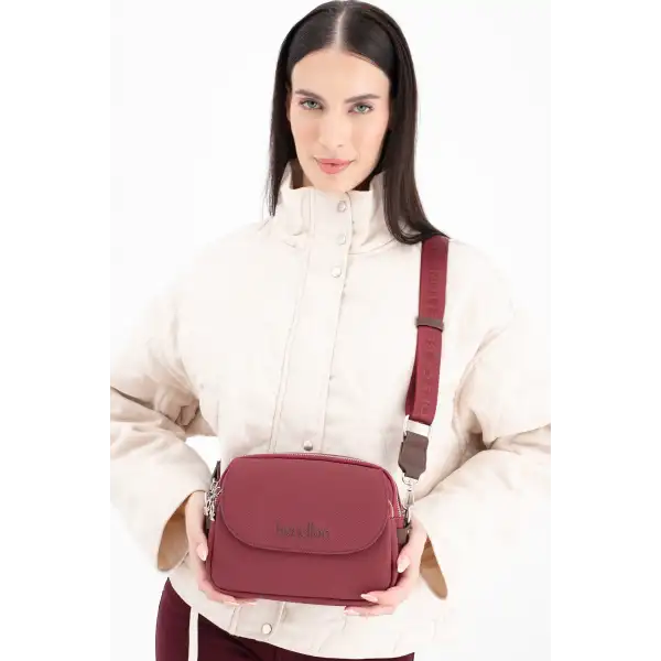 United Colors of Benetton BNT1665 Kadın Çapraz Çanta