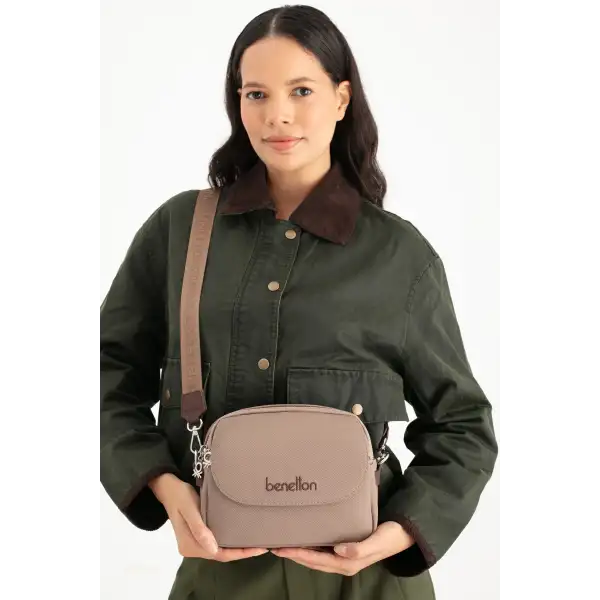 United Colors of Benetton BNT1665 Kadın Çapraz Çanta