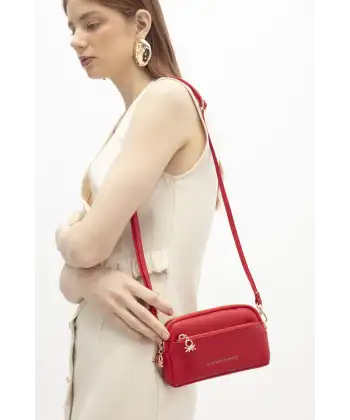 BENETTON KADIN OMUZ ÇANTASI BNT1717