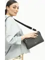 BENETTON KADIN OMUZ ÇANTASI OMUZ ÇANTASI BNT1783