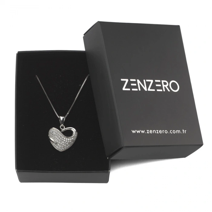 Gümüş Kalp Desenli Kolye