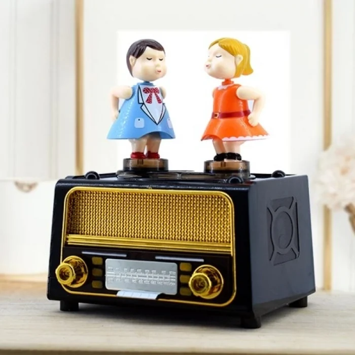Mey İthalat®  Öpüşen Çift Müzik Kutusu