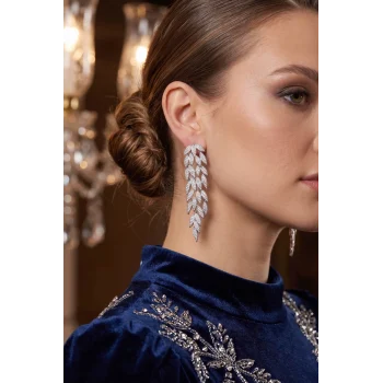 Mey İthalat® Gümüş Renk Zirkon Taşlı Sarmaşık Yaprak Model Kadın Abiye Küpe