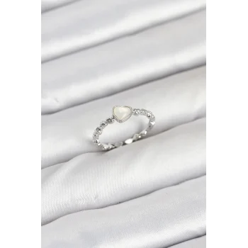 Mey İthalat® Pirinç Gümüş Renk Kalpli Model Kadın Yüzük