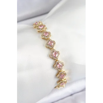 Mey İthalat® Pirinç Zirkon Taşlı Pembe Yonca Baget Model Gold Renk VIP Seri Kadın Bileklik