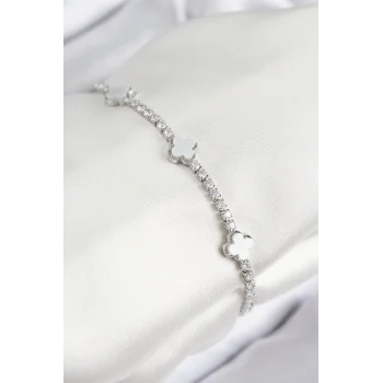 Mey İthalat® Pirinç Zirkon Taşlı Yonca Model Gümüş Renk Kadın Bileklik