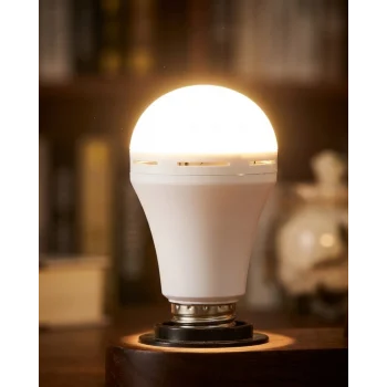 Mey İthalat® Şarj Edilebilir LED Ampul  Soğuk Beyaz Uzun Ömürlü Tasarruflu