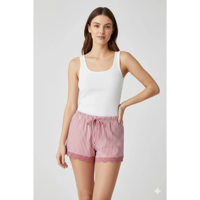 Çizgili Penye Kadın Ev Şortu Bacak Dantel Detaylı Ev Giyim Fuşya