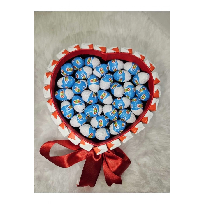 Mey İthalat® Kalpli Kinder Çikolata Sepeti