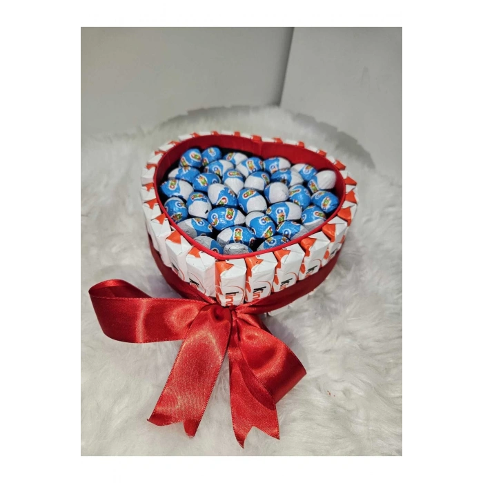 Mey İthalat® Kalpli Kinder Çikolata Sepeti