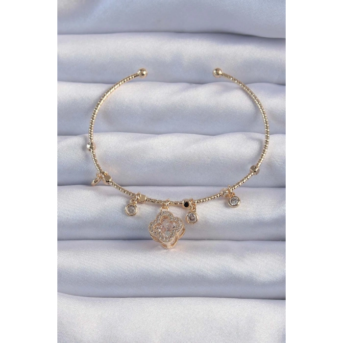 Mey İthalat® Pirinç Altın Renk Zirkon Taşlı Yonca Model Charm Bileklik