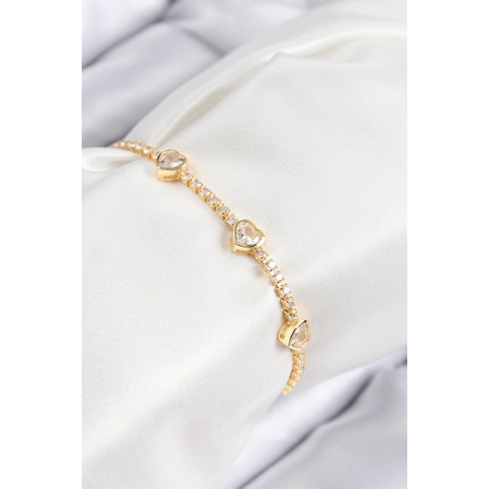 Mey İthalat® Pirinç Zirkon Taşlı Sıralı Kalp Model Gold Renk Kadın Bileklik