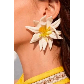 Beyaz Çiçek Küpe - Beyaz