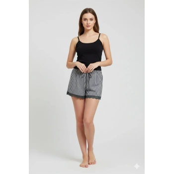Çizgili Penye Kadın Ev Şortu Bacak Dantel Detaylı Ev Giyim Siyah