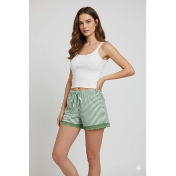 Çizgili Penye Kadın Ev Şortu Bacak Dantel Detaylı Ev Giyim Yeşil