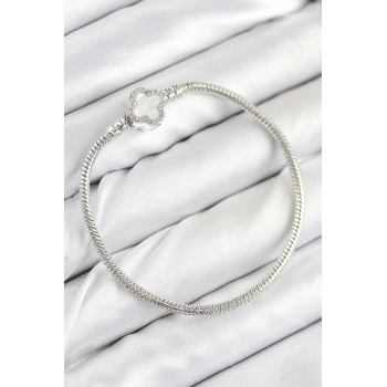 Mey İthalat® Pirinç Charm Zirkon Taşlı Yonca Model Gümüş Renk Kadın Bileklik