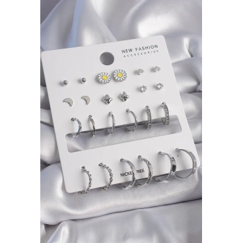 Mey İthalat® Pirinç Gümüş Renk Papatya Detaylı 12 Çiftli Kadın Küpe Seti
