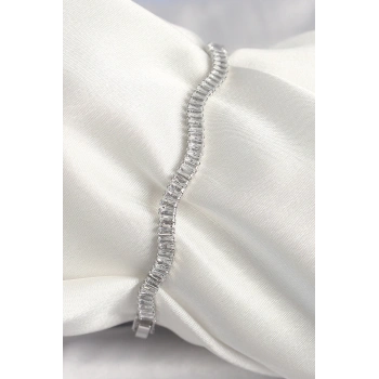 Mey İthalat® Pirinç Gümüş Renk Su Yolu Zirkon Taşlı Model Kadın Bileklik