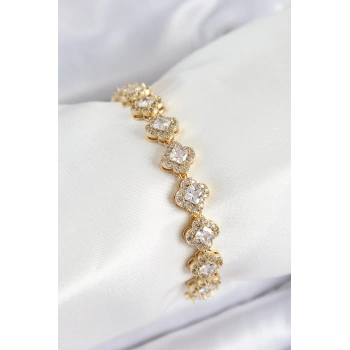 Mey İthalat® Pirinç Zirkon Taşlı Yonca Baget Model Gold Renk VIP Seri Kadın Bileklik