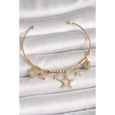 Pirinç Gold Renk Sallantı Zirkon Taşlı Yıldız Model Kalp Detay Charm Kadın Bileklik
